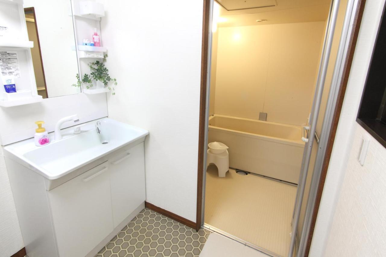Guest House Futaba Oszaka Kültér fotó